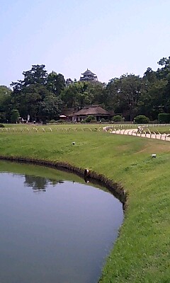 岡山後楽園　岡山城が見える