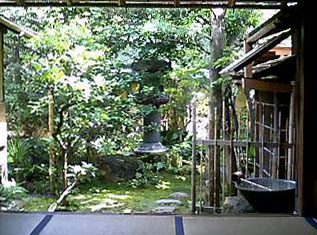 晴れてきてしまった後ではあるが美しい長生庵の庭