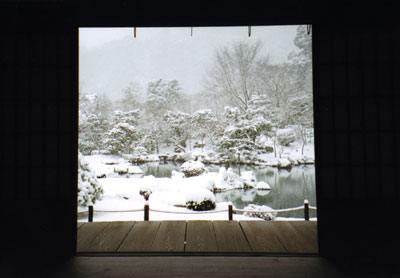 雪の天龍寺