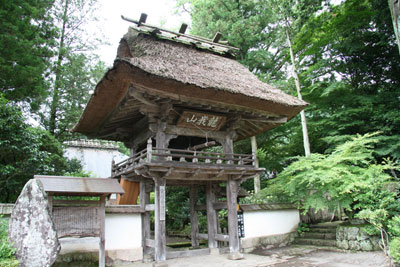 佛山寺山門