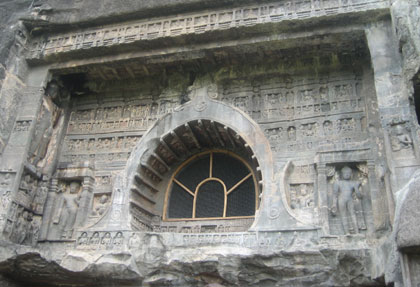 ajanta9-2.jpg